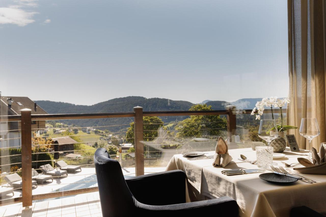 Hotel Chalet Mirabell Hafling ภายนอก รูปภาพ