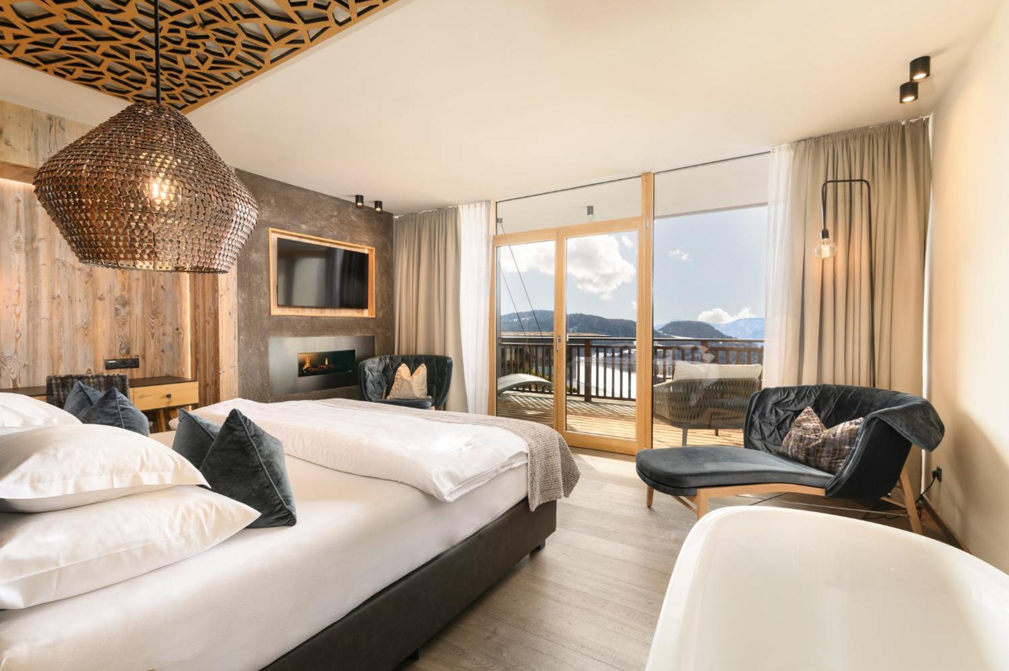 Hotel Chalet Mirabell Hafling ภายนอก รูปภาพ