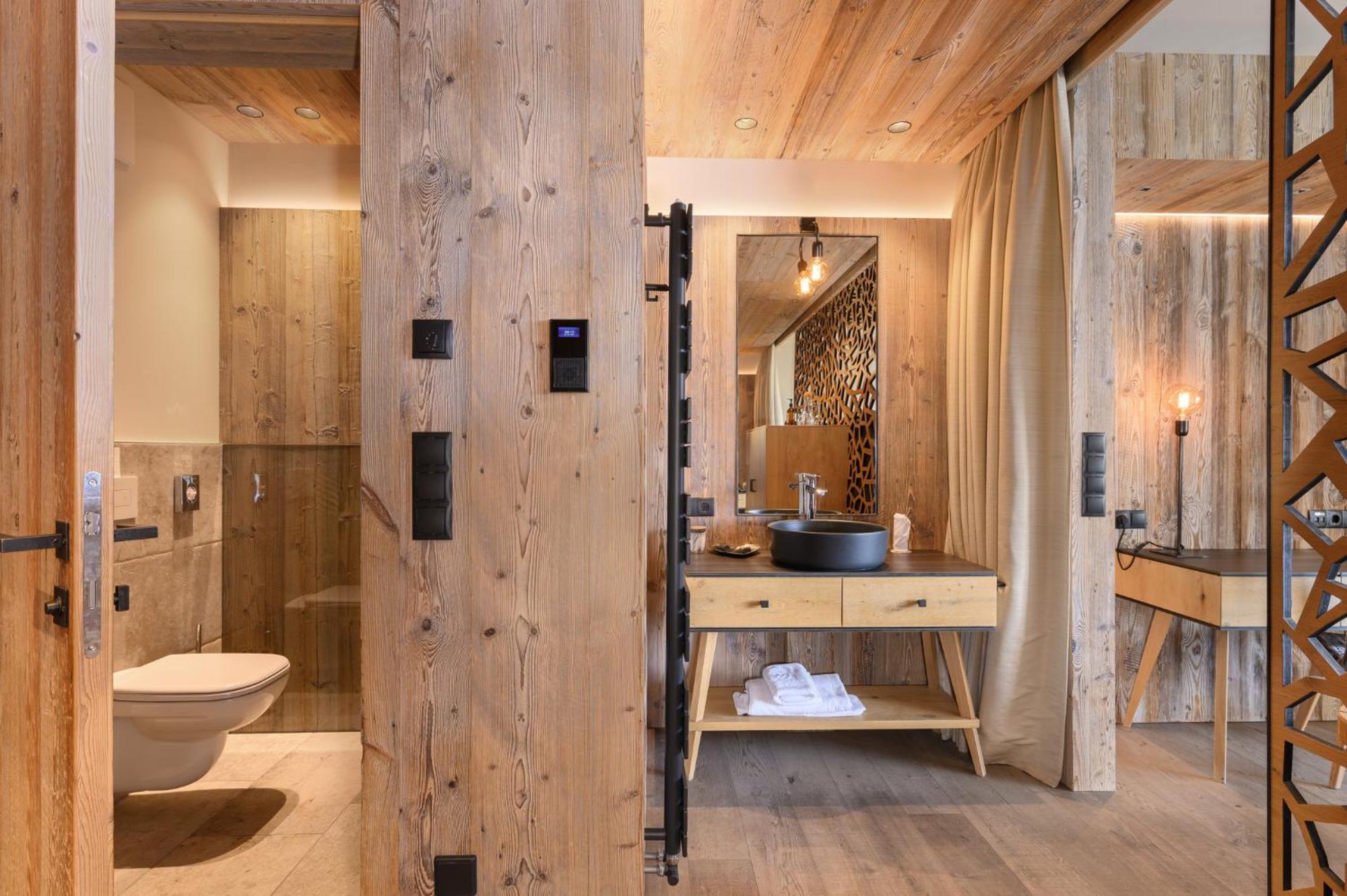 Hotel Chalet Mirabell Hafling ภายนอก รูปภาพ